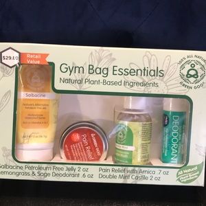 Gym bag essentials. Plant based ingredients.